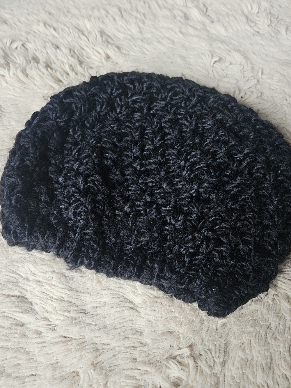 H&M Slouchy Knit Beanie - Cozy Boho Winter Hat - Black - One Size